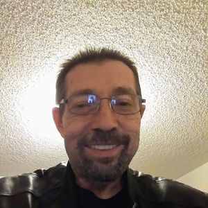 Meet your Posher, Larry